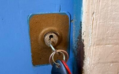 Ouverture d’une porte bloquée à Nîmes centre : intervention rapide sur un verrou sécurisé